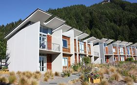 Hampshire Holiday Parks - Queenstown Lakeview